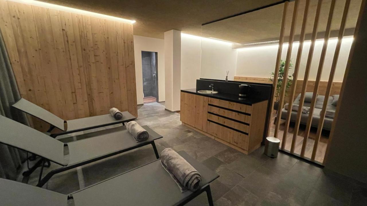 Residence Tantalus San Lorenzo di Sebato Bagian luar foto