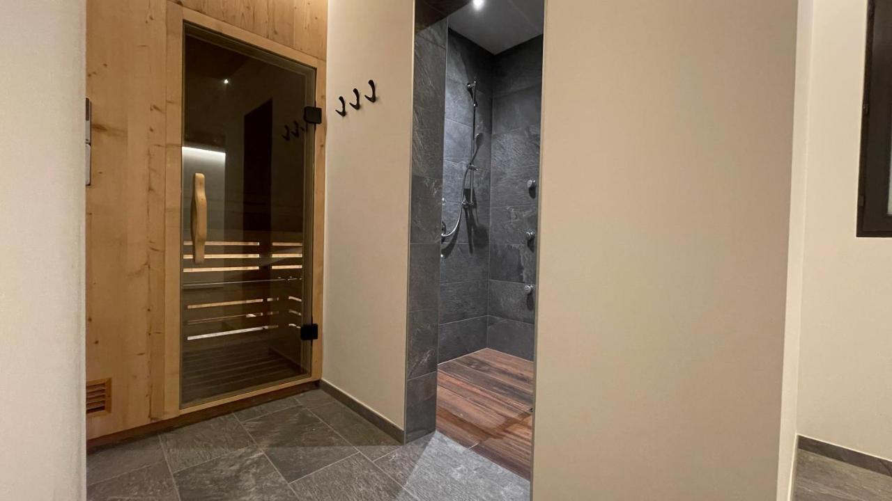 Residence Tantalus San Lorenzo di Sebato Bagian luar foto