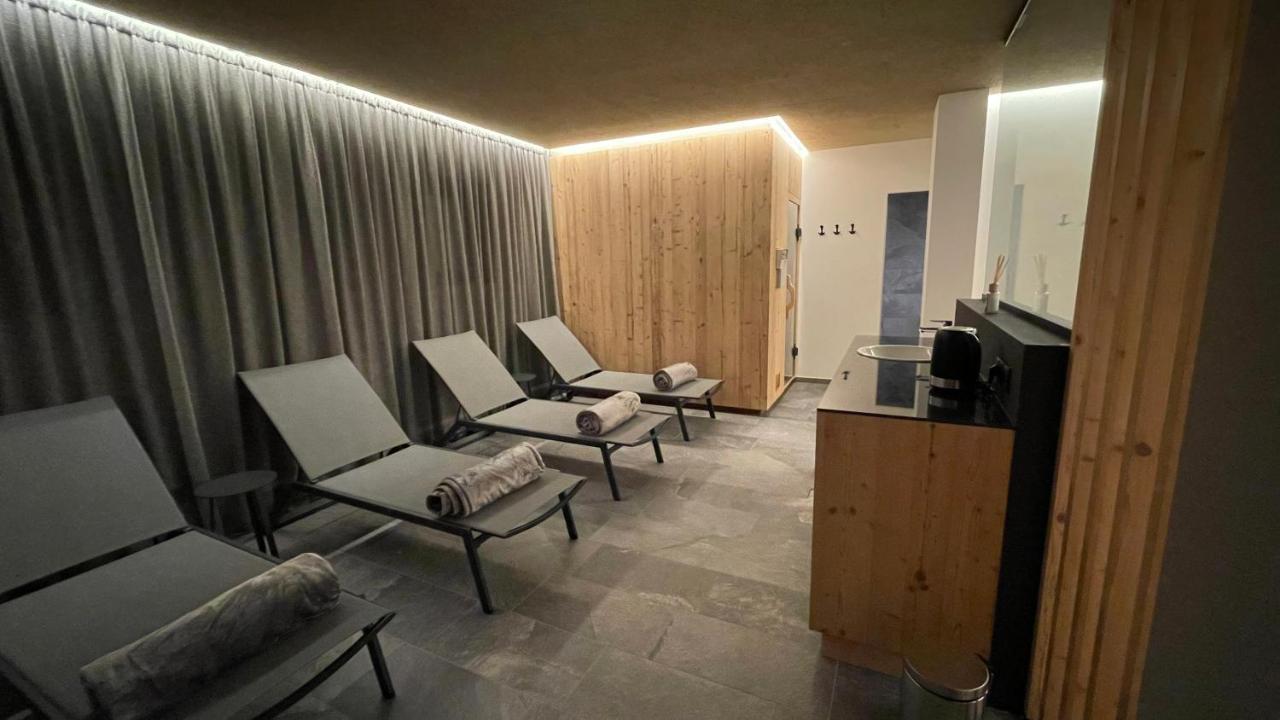 Residence Tantalus San Lorenzo di Sebato Bagian luar foto
